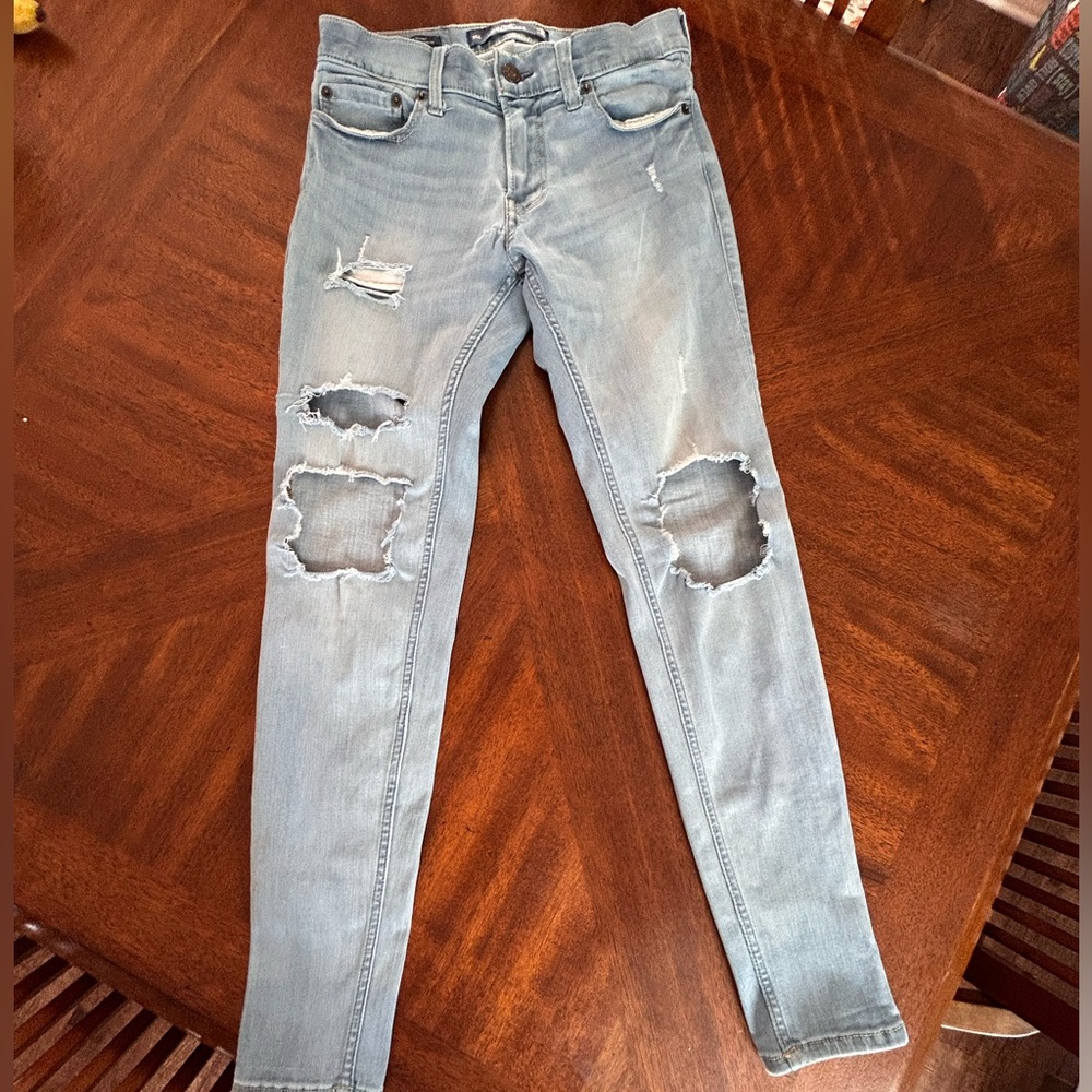 Hollister Super Skinny Jeans 28x30